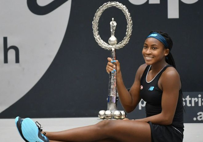 的支持下 的支持下